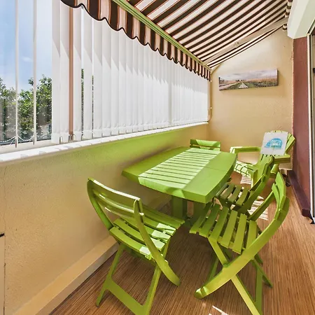 Apartment 550m De La Au Centre D'andernos - Pour 4 *